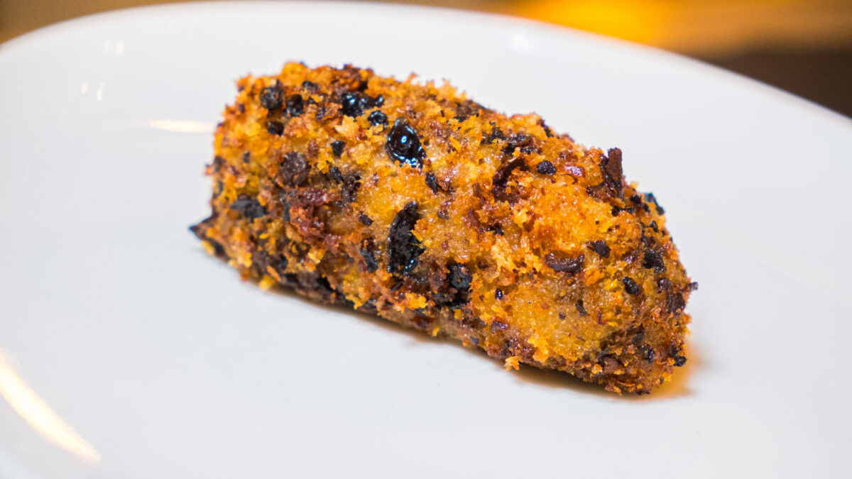 Croqueta de boletus